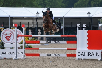 GREAT BRITAIN'S  HOLLY SMITH BEATS SOME OF WORLD'S BEST AT WINDSOR